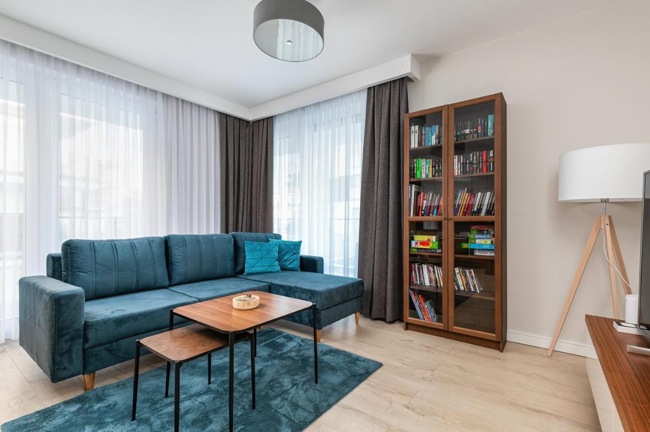 Apartment 9