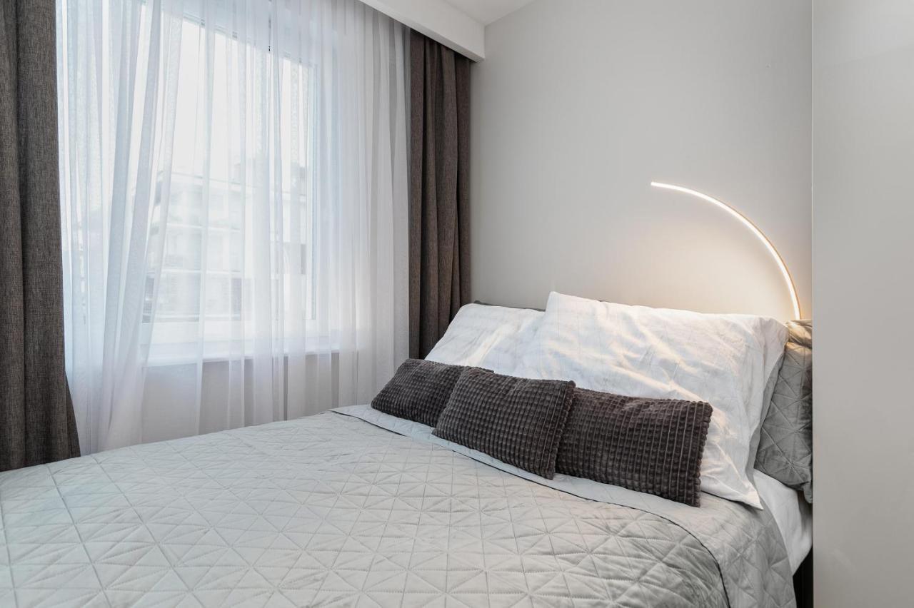 Apartment 9 Rewal