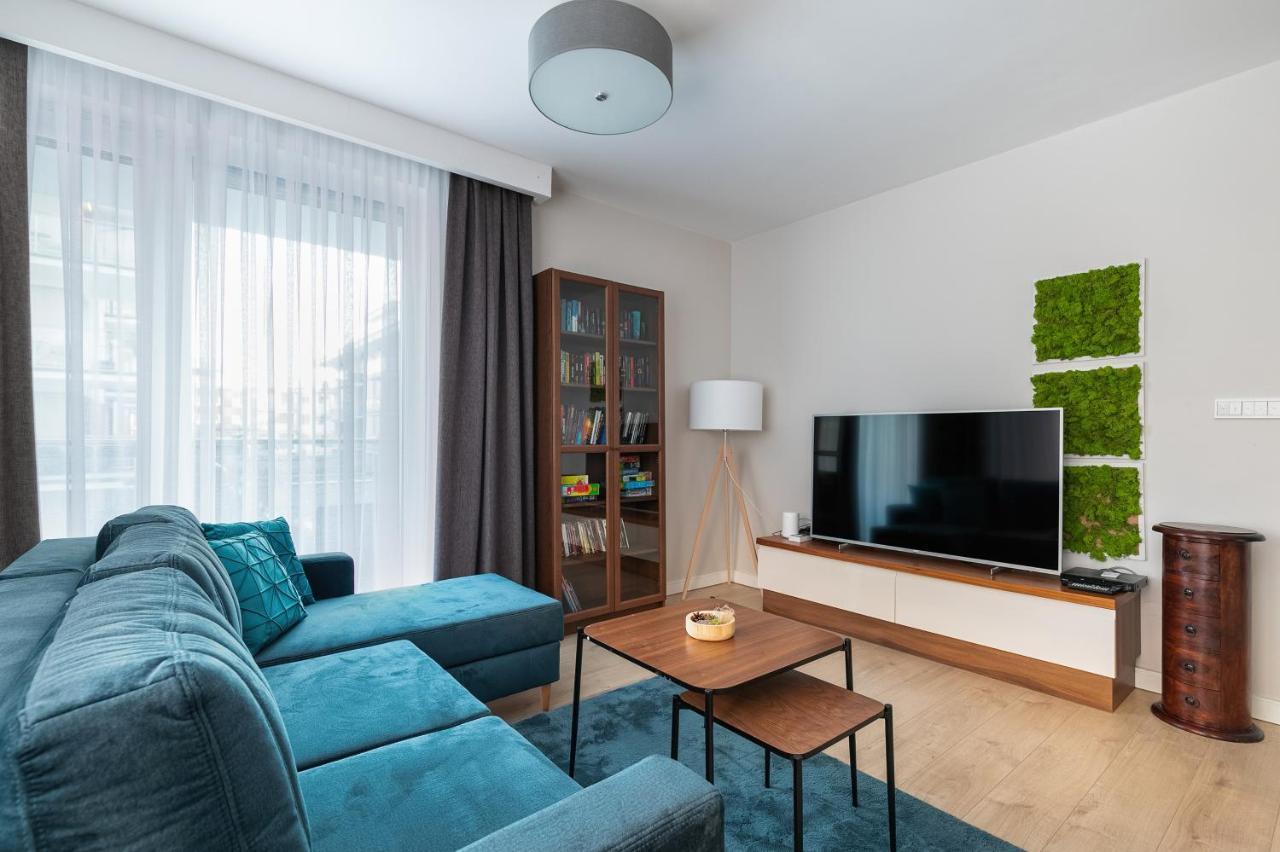 Apartment 9